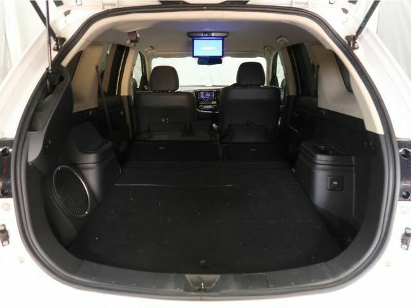 OUTLANDER PHEV