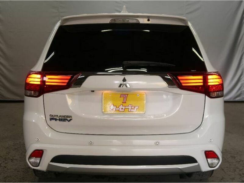 OUTLANDER PHEV