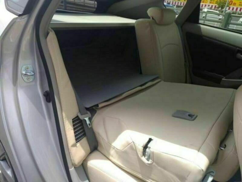 PRIUS-25