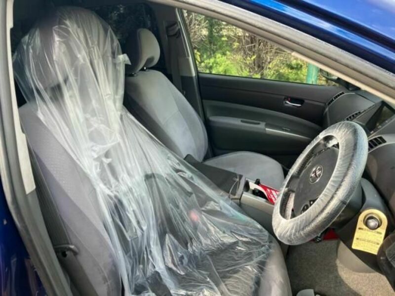 PRIUS-7