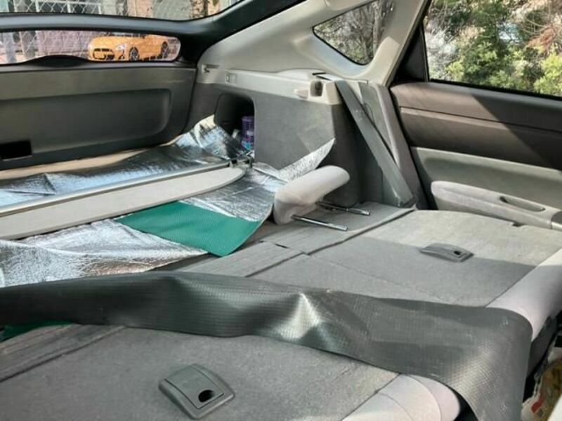 PRIUS-8