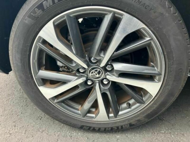 COROLLA CROSS-6