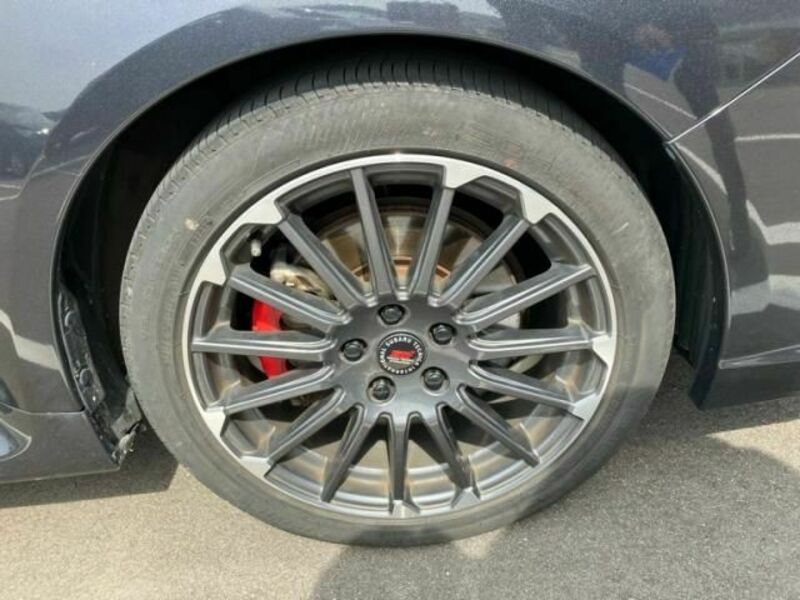 LEVORG-5