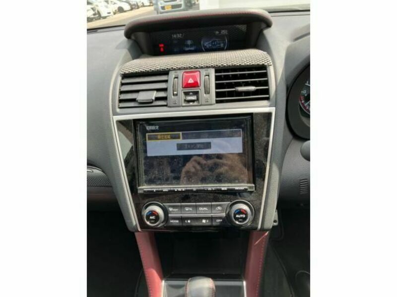 LEVORG-25
