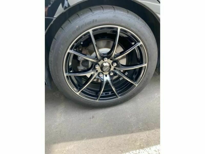 LEVORG-8