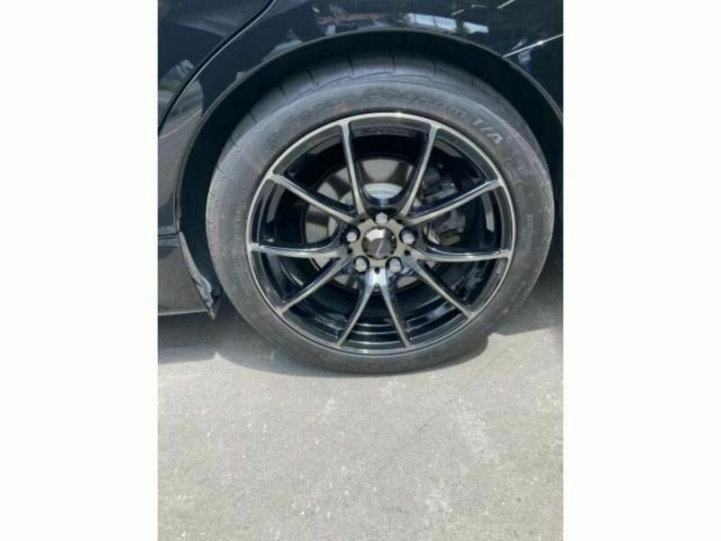 LEVORG-11