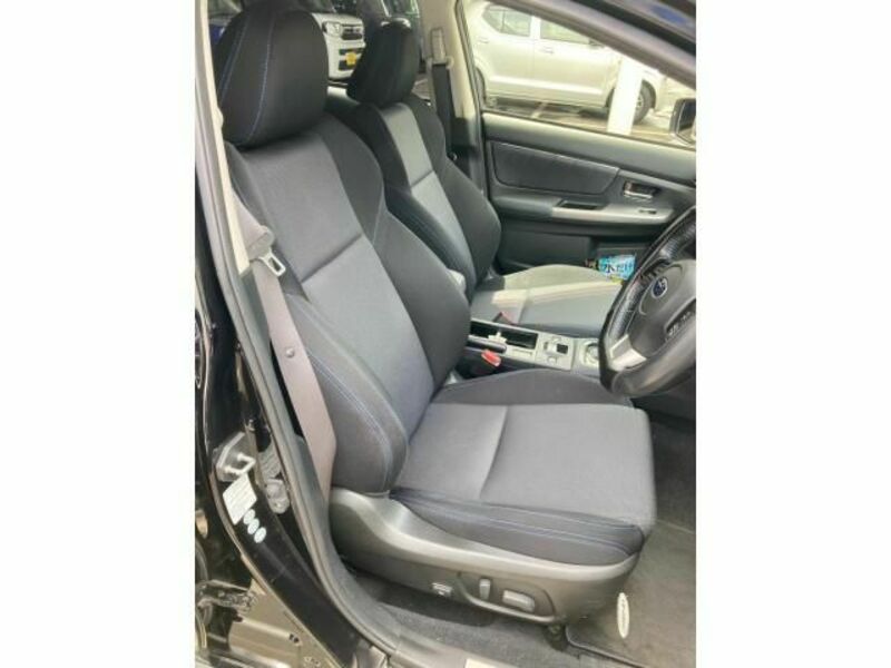 LEVORG-12