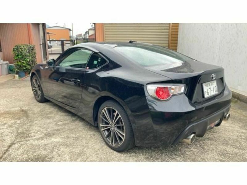 86