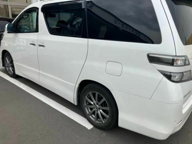 VELLFIRE