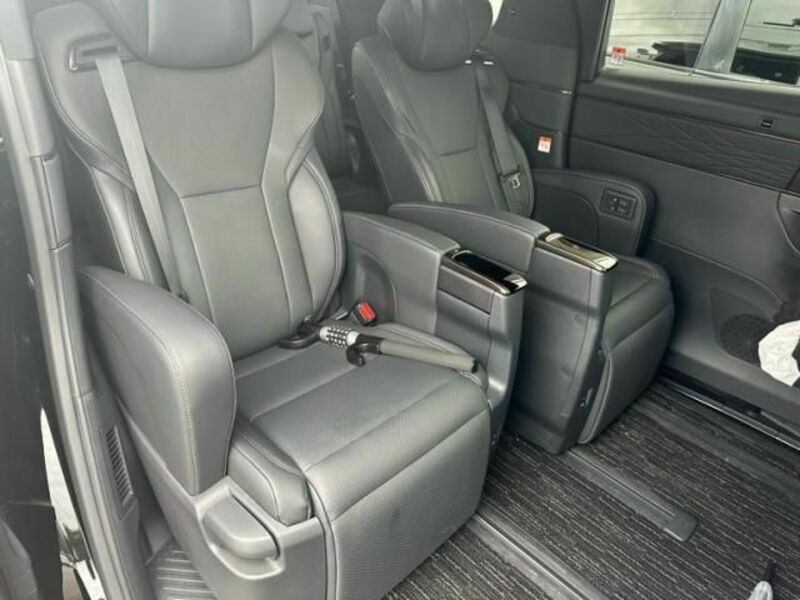 ALPHARD-15