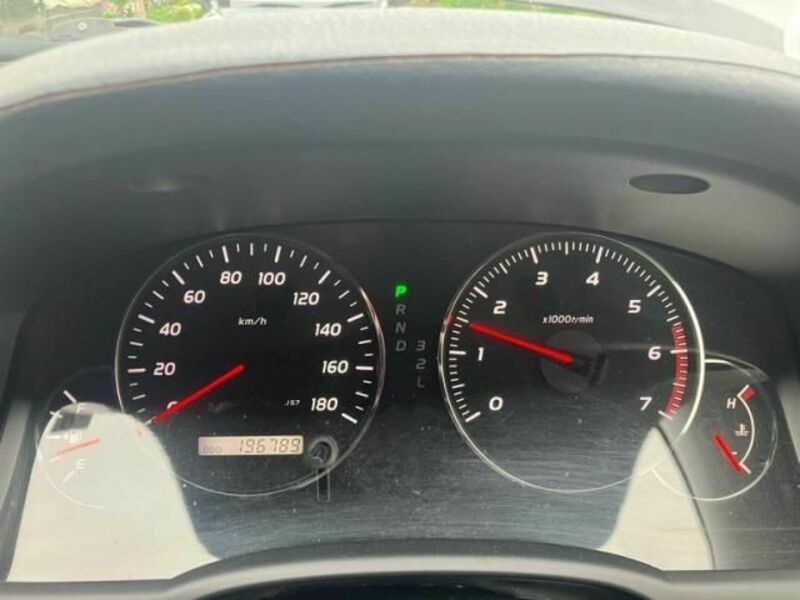 TOYOTA　LAND CRUISER PRADO