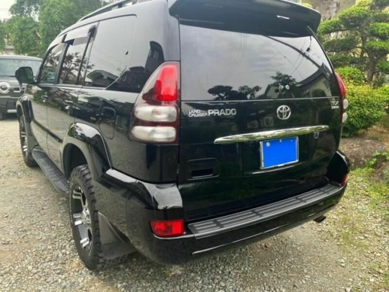 LAND CRUISER PRADO-9