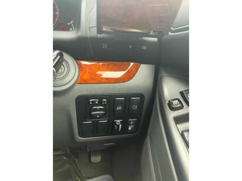 LAND CRUISER PRADO-22