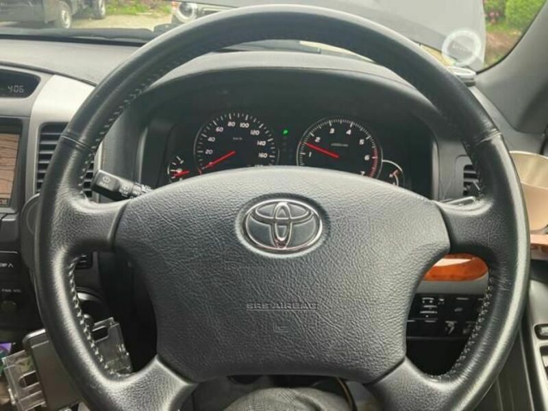 LAND CRUISER PRADO-23