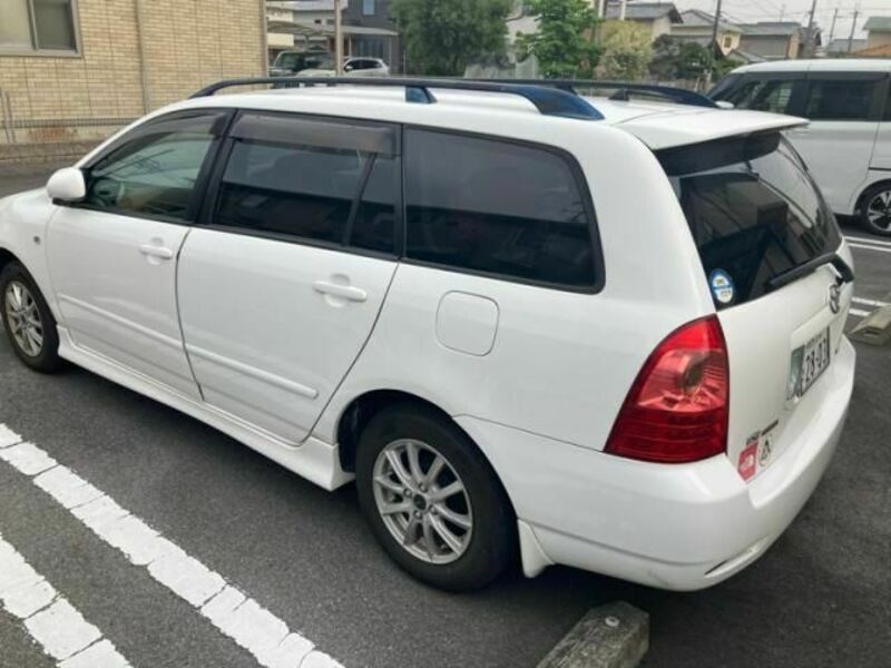 COROLLA FIELDER
