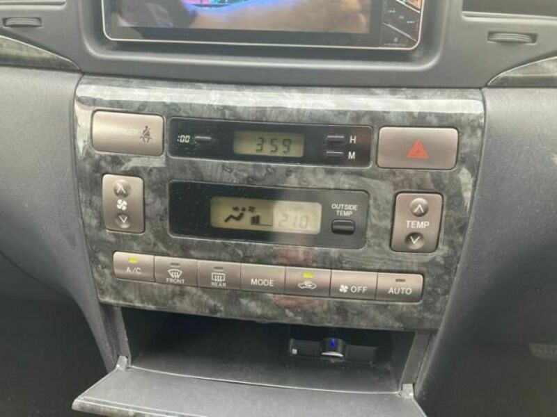 COROLLA FIELDER