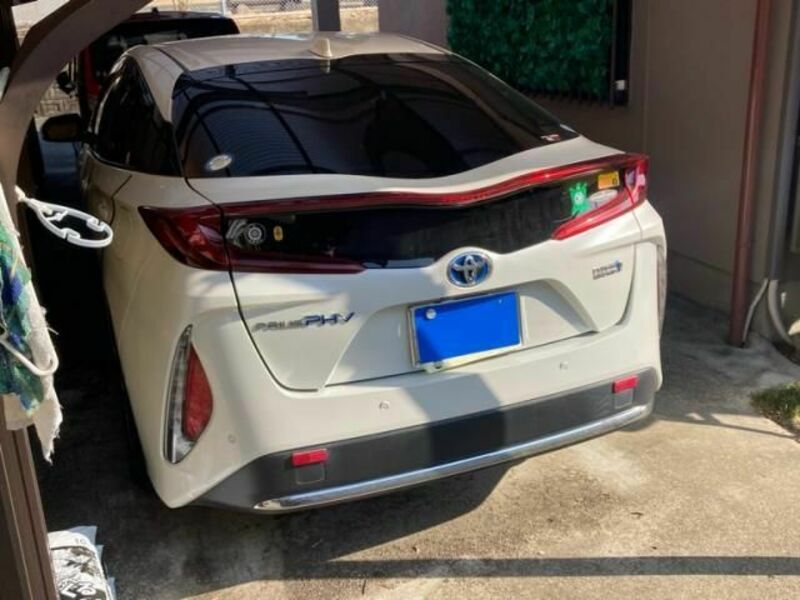 PRIUS PHV-3