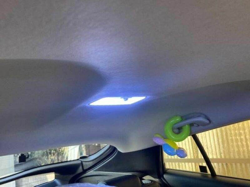 PRIUS PHV-16