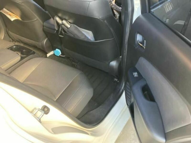 PRIUS PHV-17