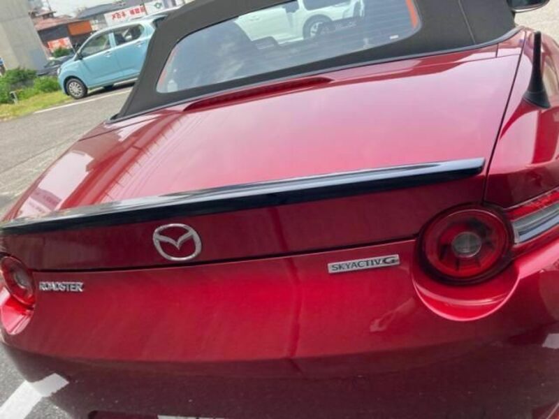 ROADSTER
