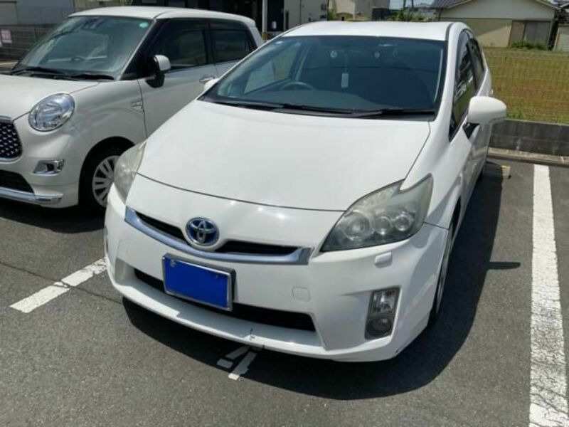 PRIUS-0