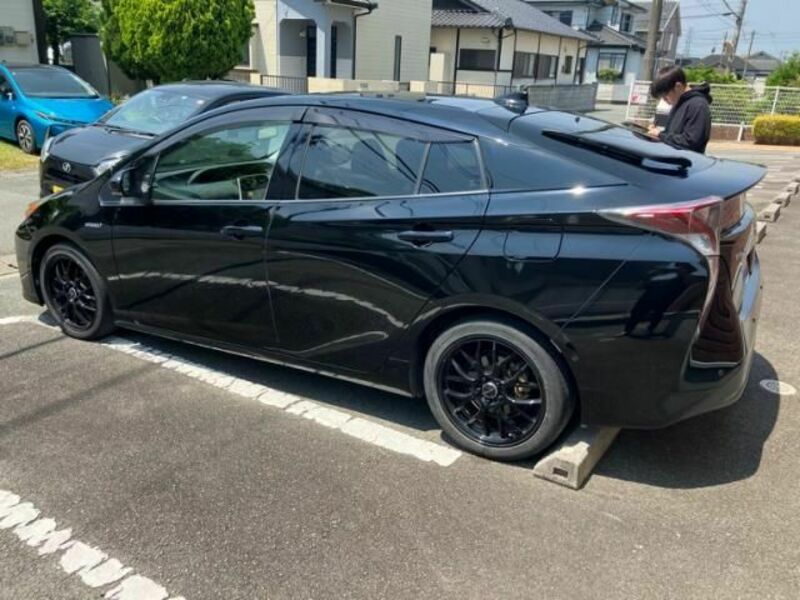 PRIUS-2