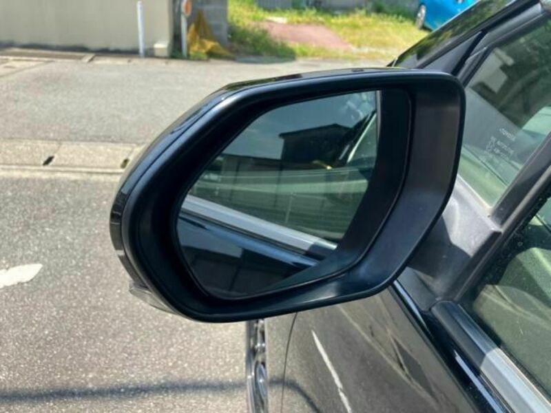 PRIUS-10