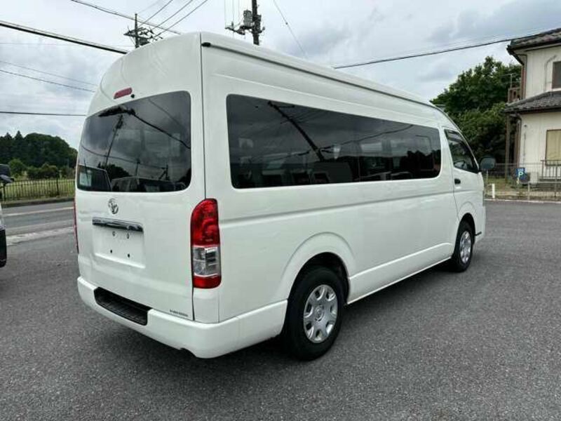 HIACE VAN-6
