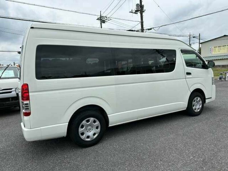 HIACE VAN-7