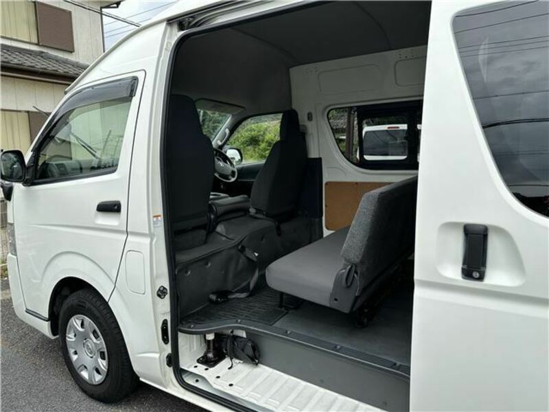 HIACE VAN-25