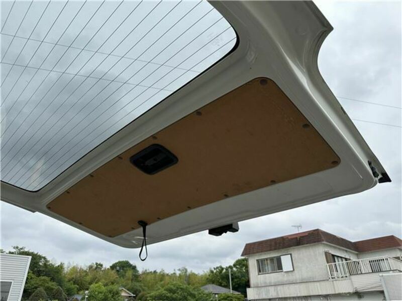 HIACE VAN-27