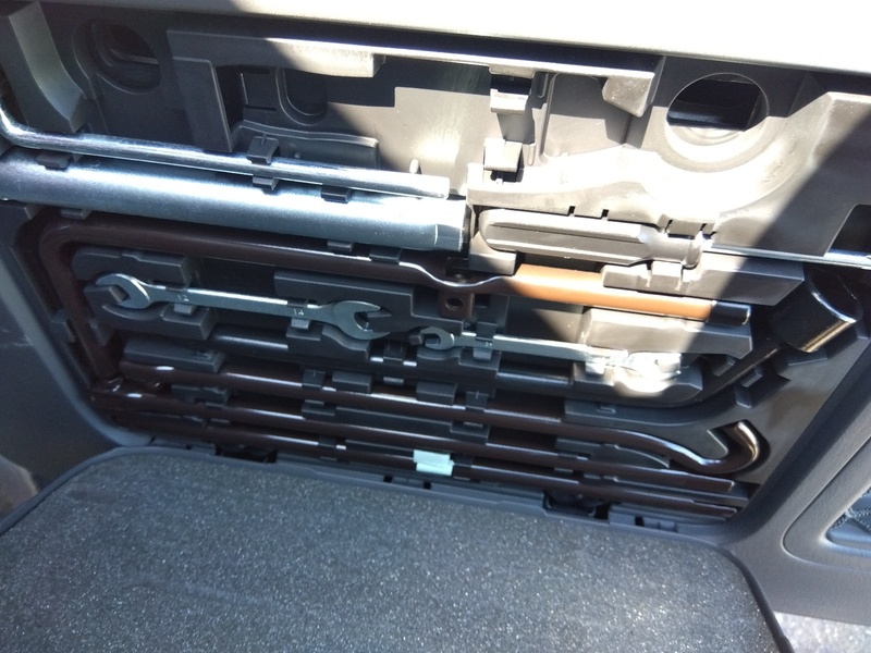 LAND CRUISER