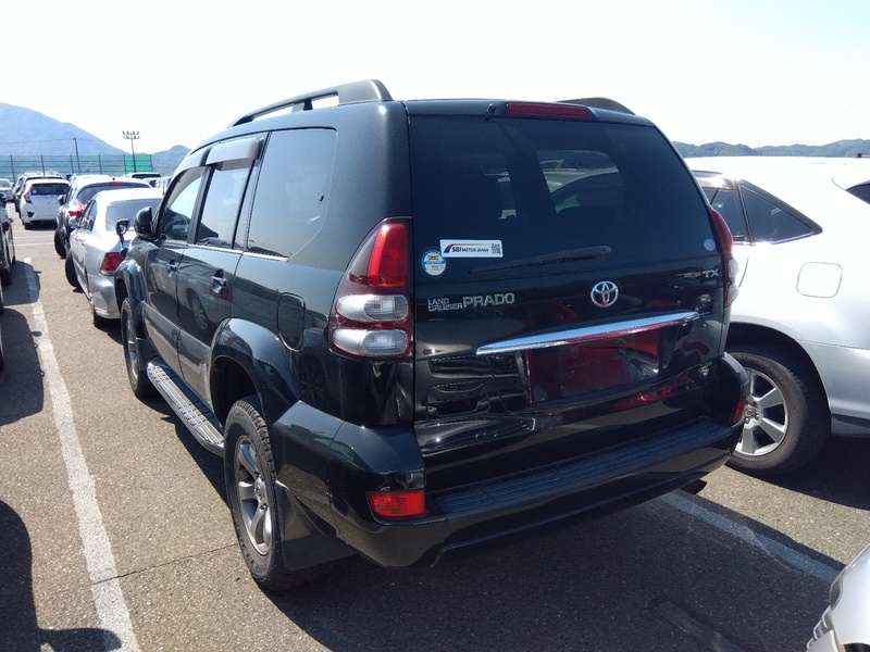 LAND CRUISER