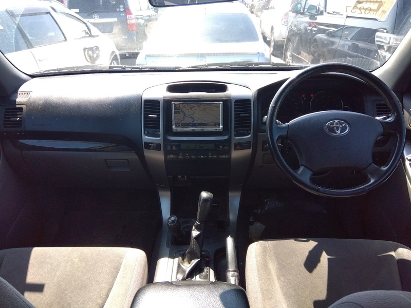 LAND CRUISER