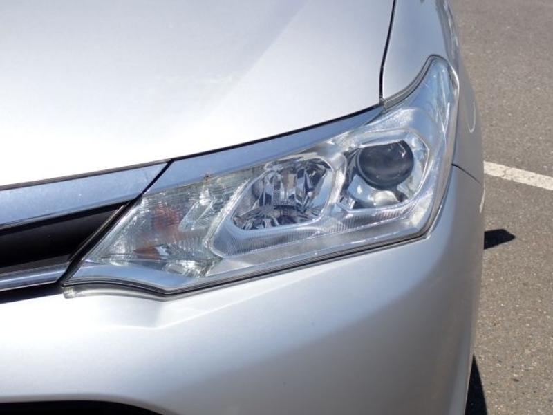 COROLLA AXIO
