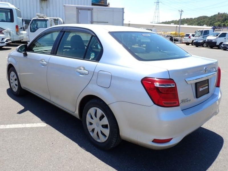 COROLLA AXIO