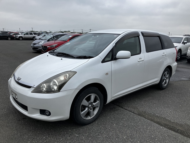TOYOTA WISH