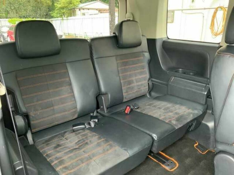 DELICA D5