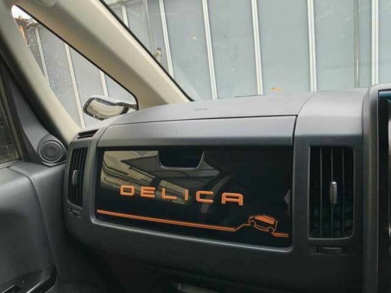 DELICA D5