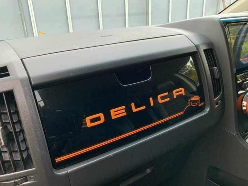 DELICA D5