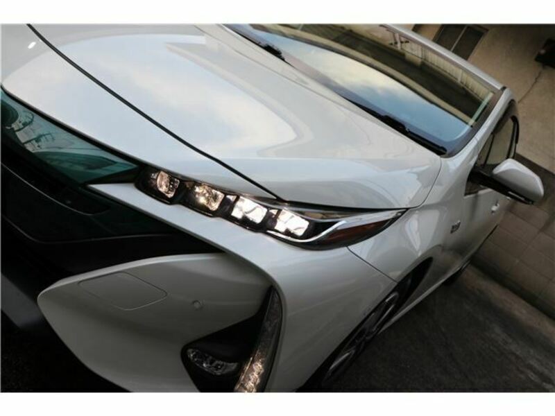 PRIUS PHV-5