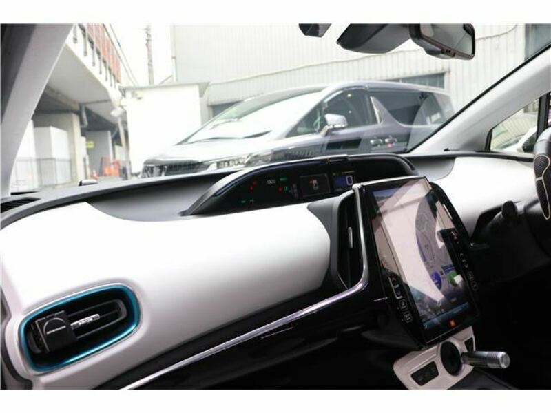 PRIUS PHV-20