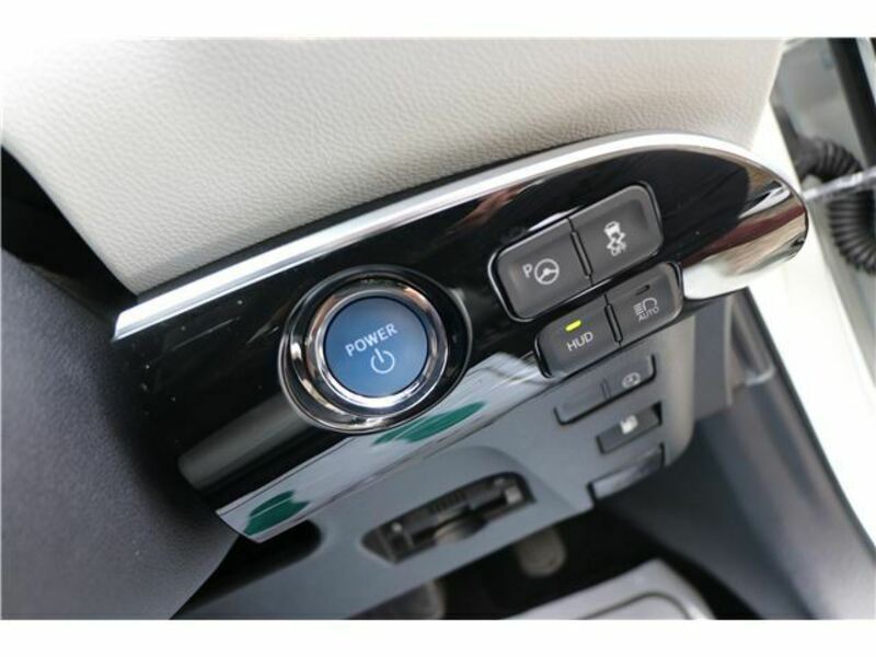 PRIUS PHV-30