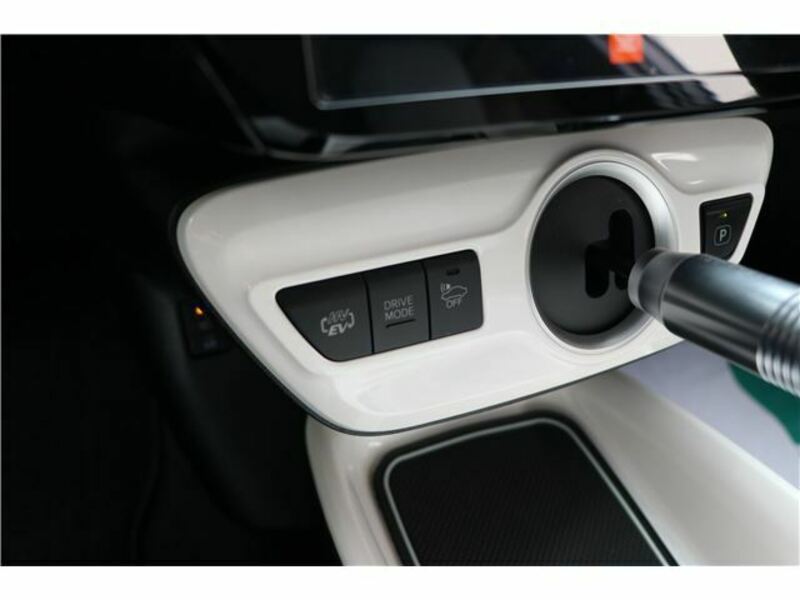 PRIUS PHV-37