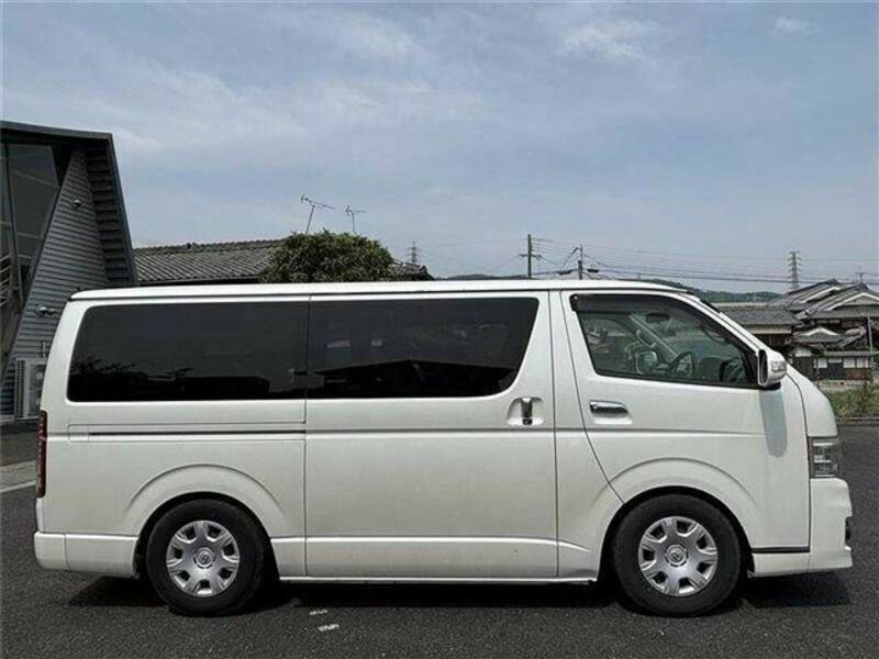HIACE