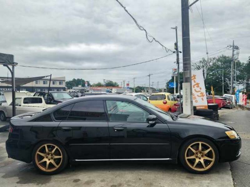 LEGACY B4
