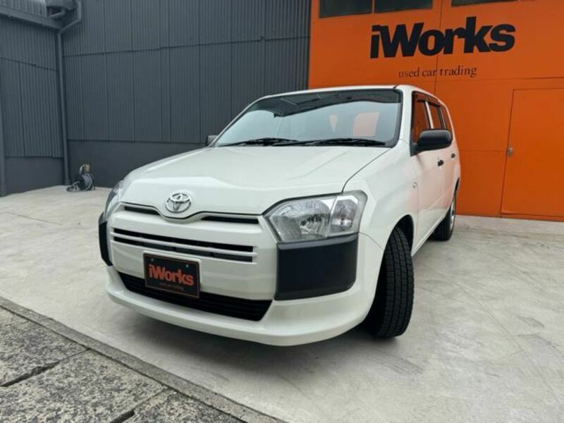 TOYOTA　PROBOX