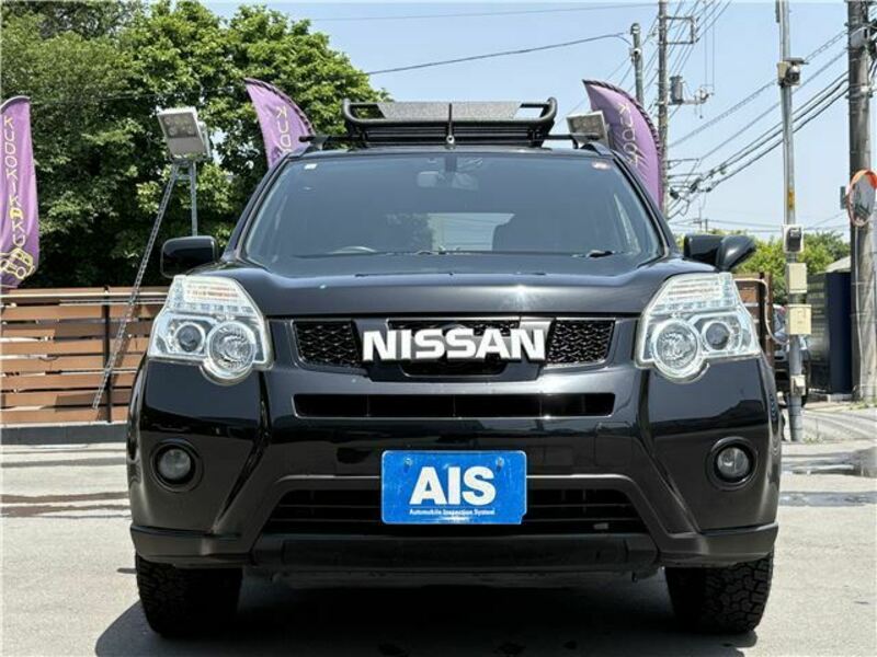 X-TRAIL
