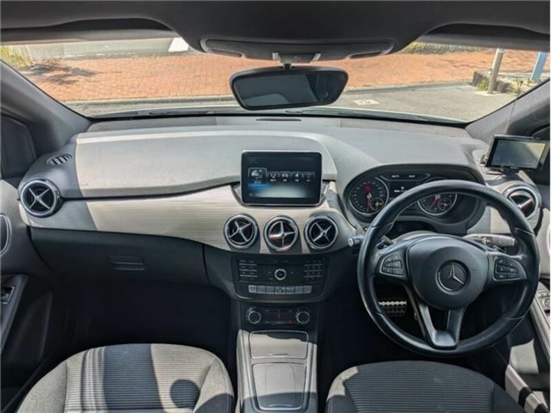 B-CLASS