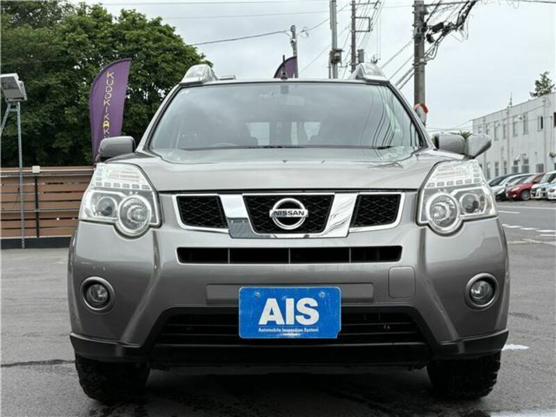 X-TRAIL